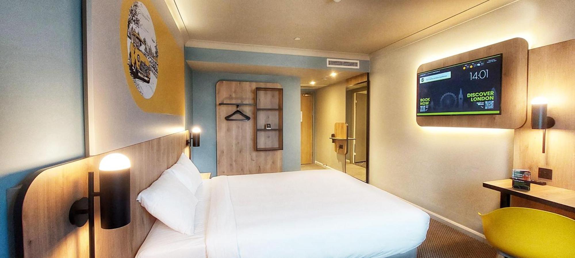 B&B Hotel London Heathrow Slough Eksteriør bilde
