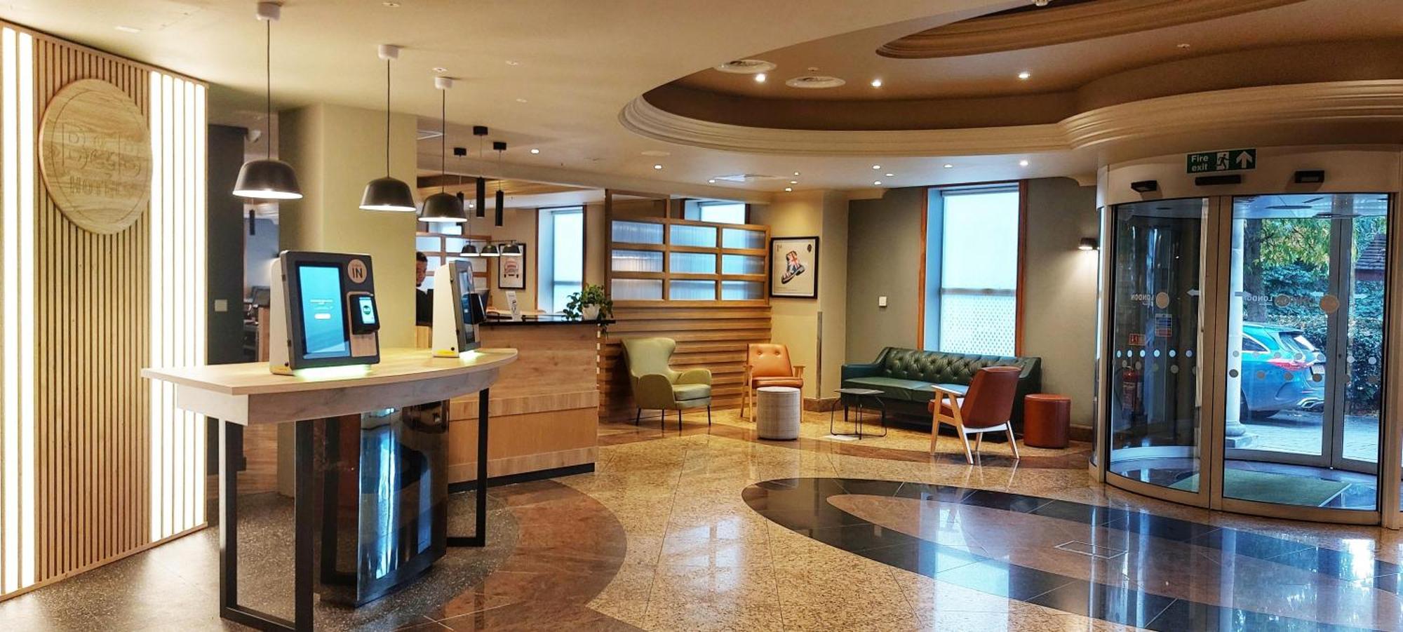 B&B Hotel London Heathrow Slough Eksteriør bilde
