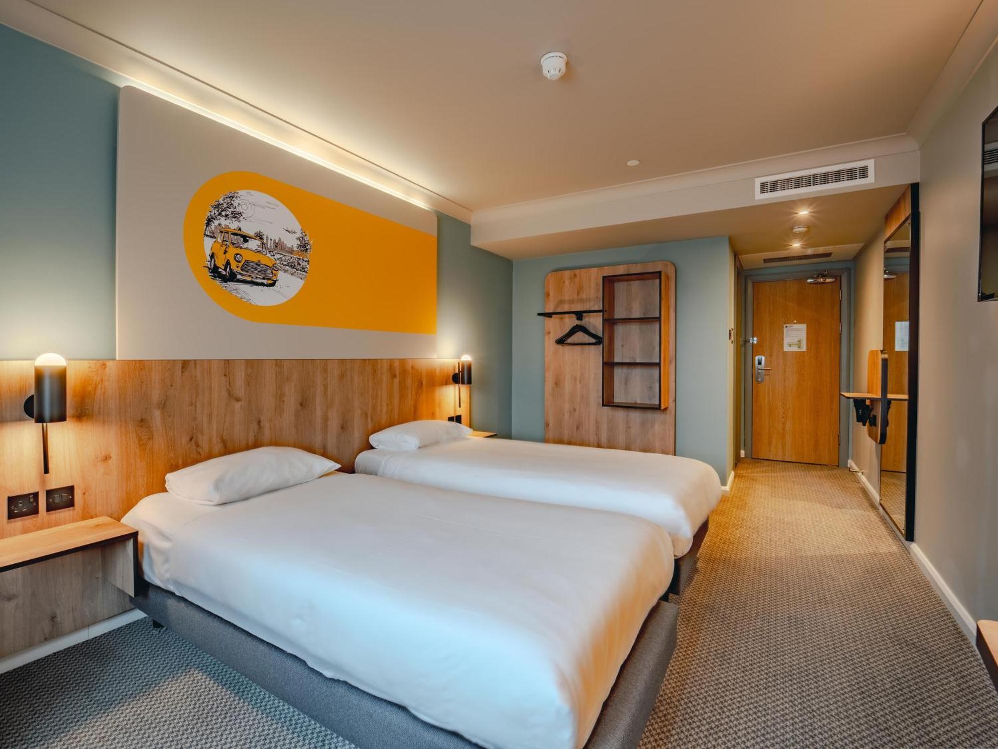 B&B Hotel London Heathrow Slough Eksteriør bilde