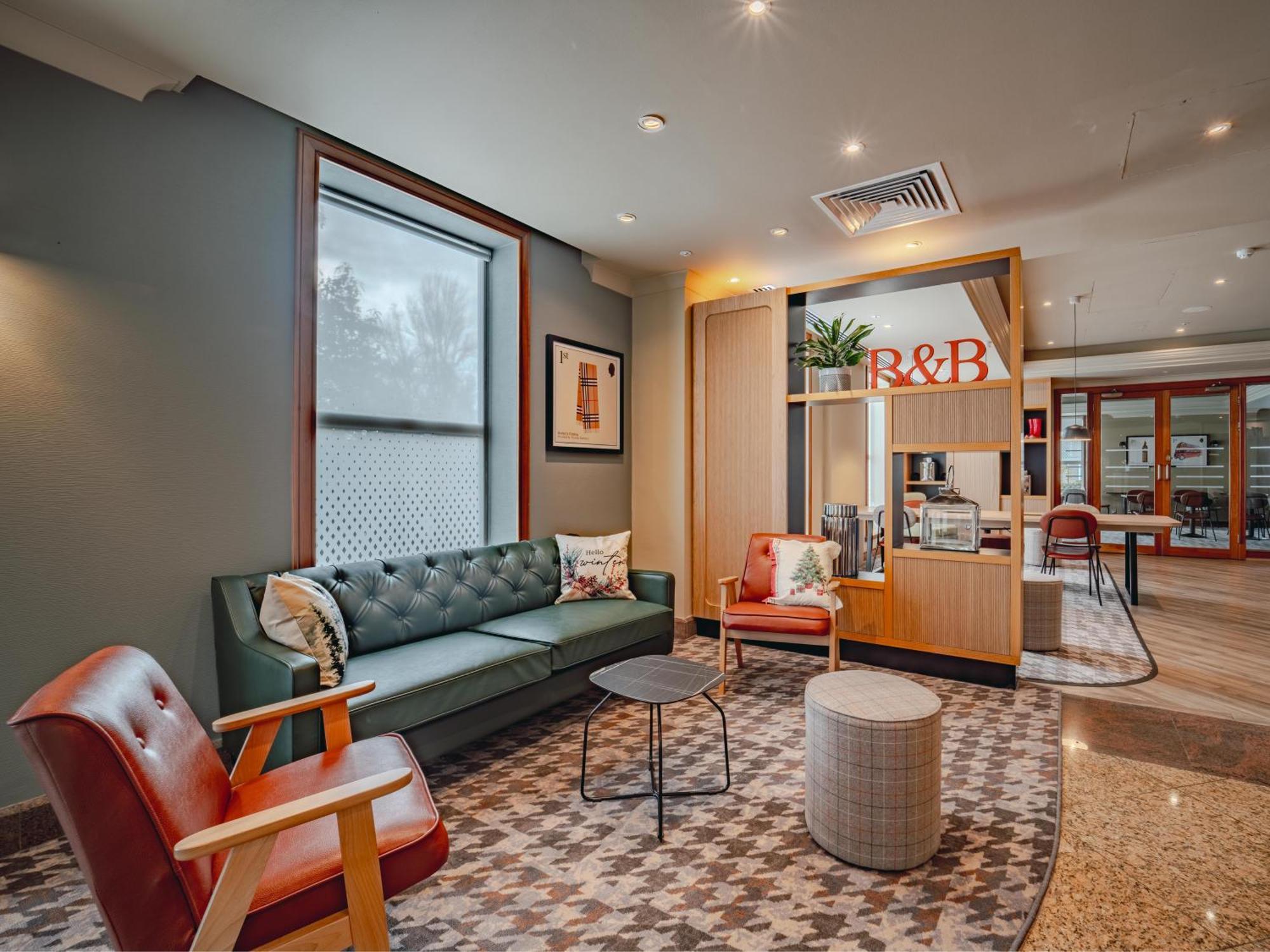 B&B Hotel London Heathrow Slough Eksteriør bilde
