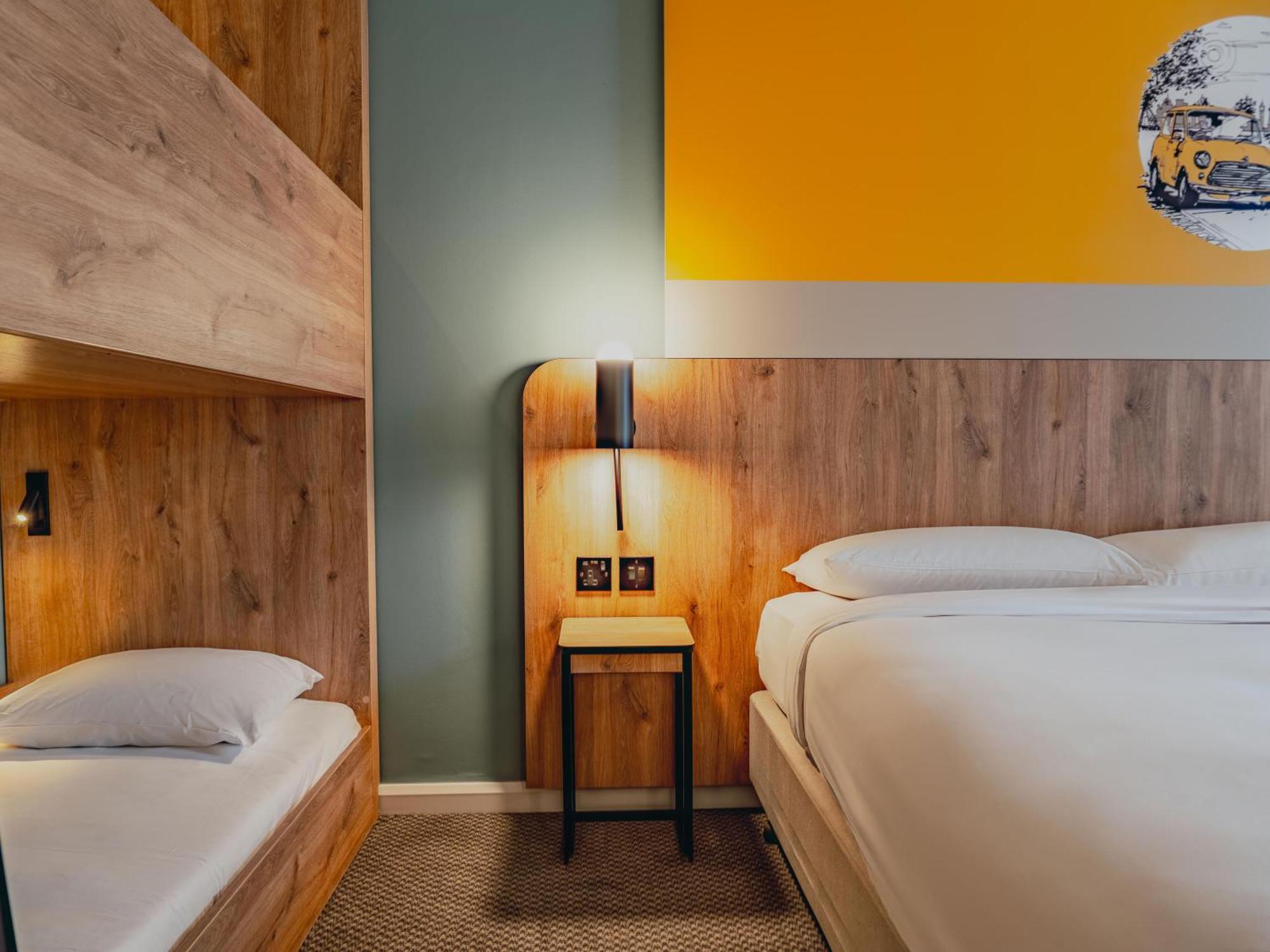 B&B Hotel London Heathrow Slough Eksteriør bilde